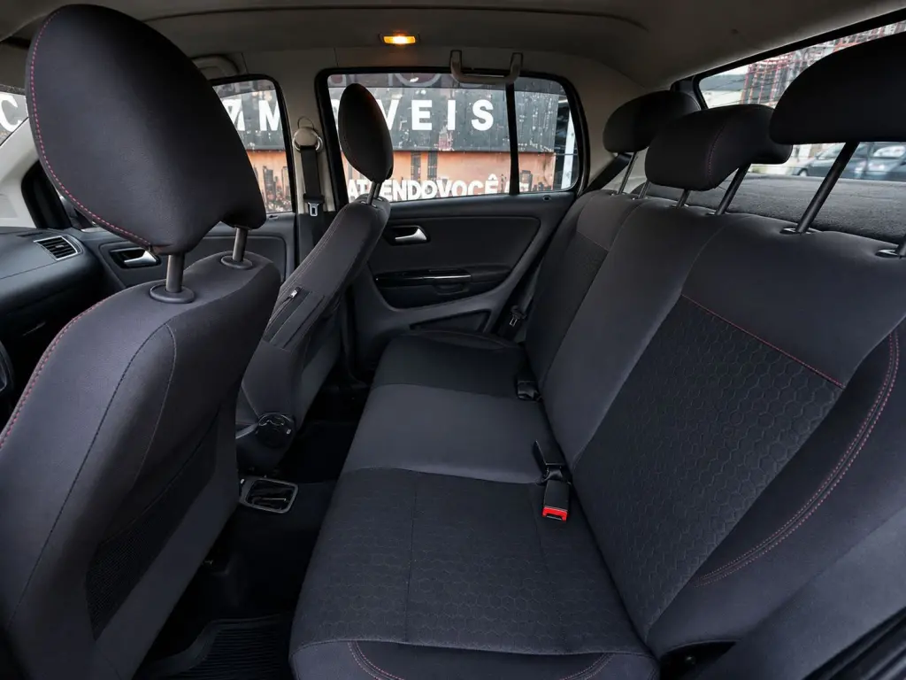 VOLKSWAGEN Crossfox - Foto