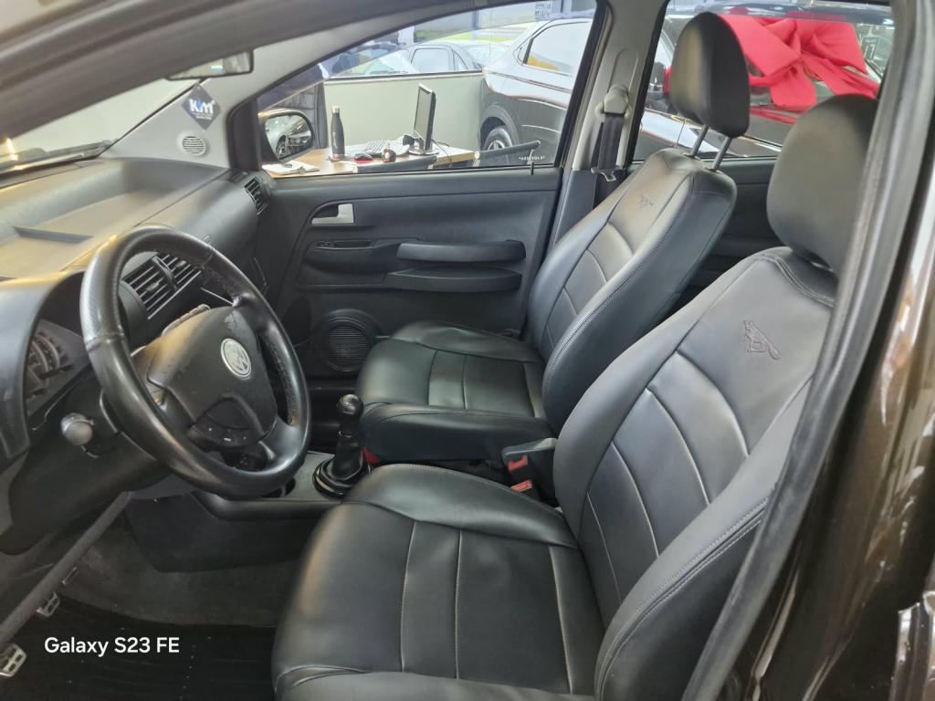 VOLKSWAGEN Crossfox - Foto