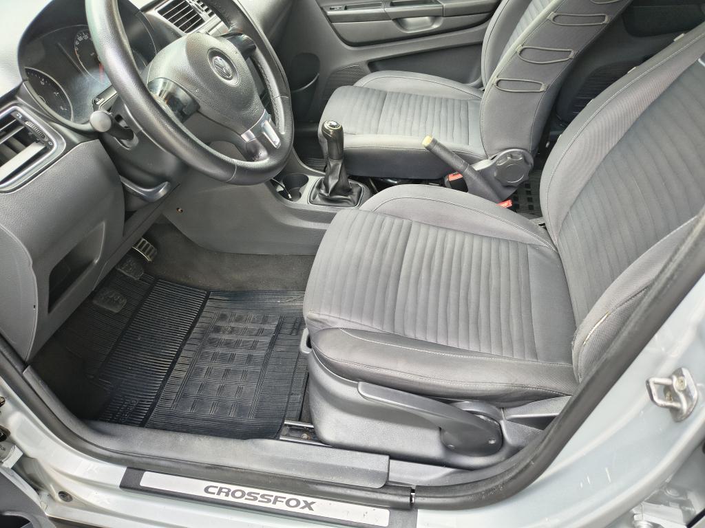 VOLKSWAGEN Crossfox - Foto