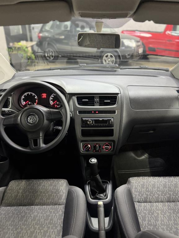 VOLKSWAGEN Fox - Foto