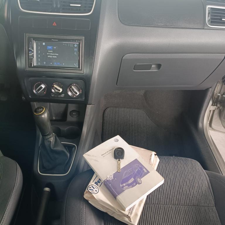 VOLKSWAGEN Fox - Foto