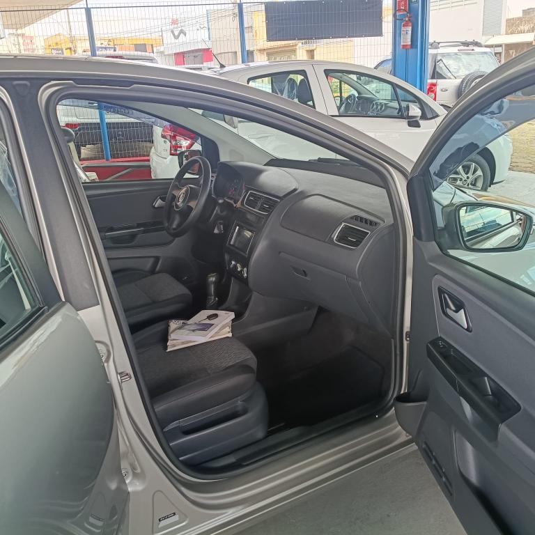 VOLKSWAGEN Fox - Foto