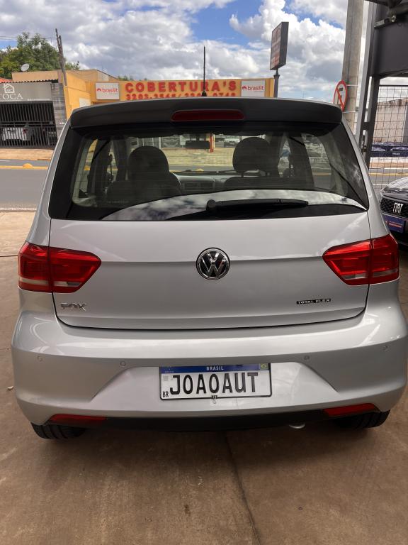 VOLKSWAGEN Fox - Foto
