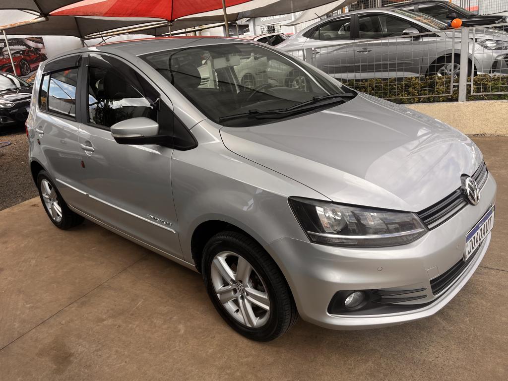 VOLKSWAGEN Fox - Foto