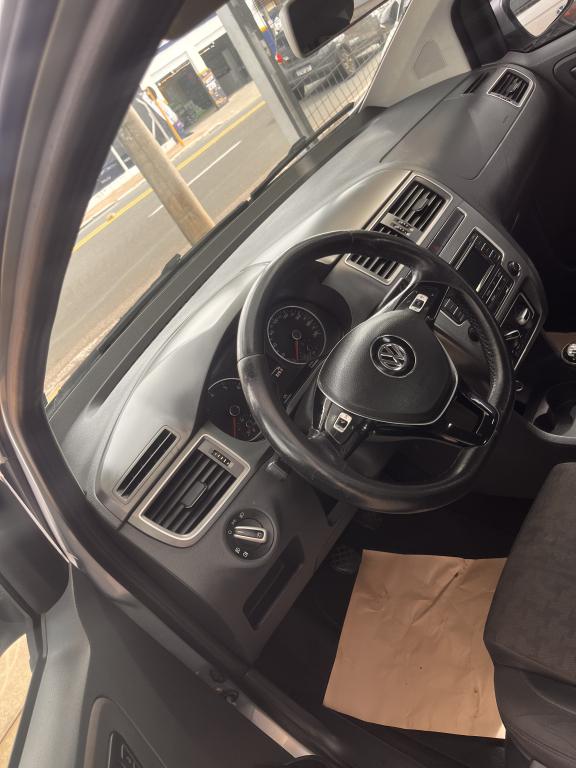 VOLKSWAGEN Fox - Foto