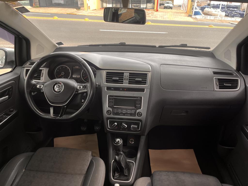 VOLKSWAGEN Fox - Foto