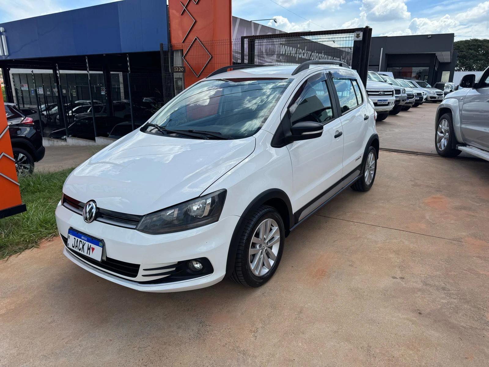 VOLKSWAGEN Fox - Foto