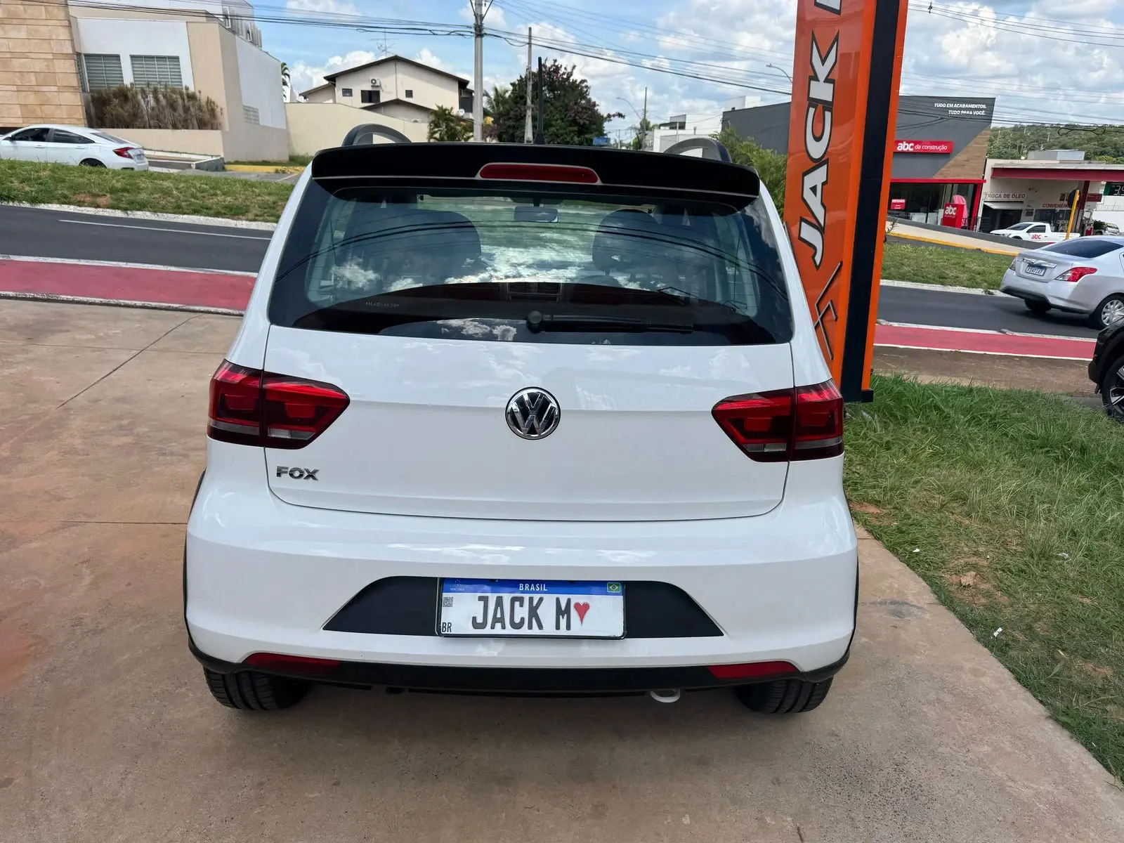 VOLKSWAGEN Fox - Foto