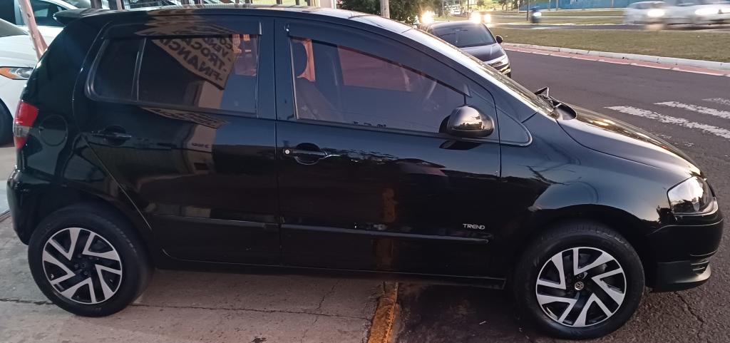 VOLKSWAGEN Fox - Foto