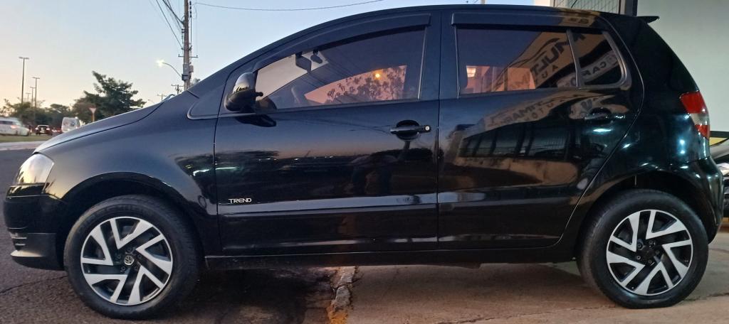 VOLKSWAGEN Fox - Foto