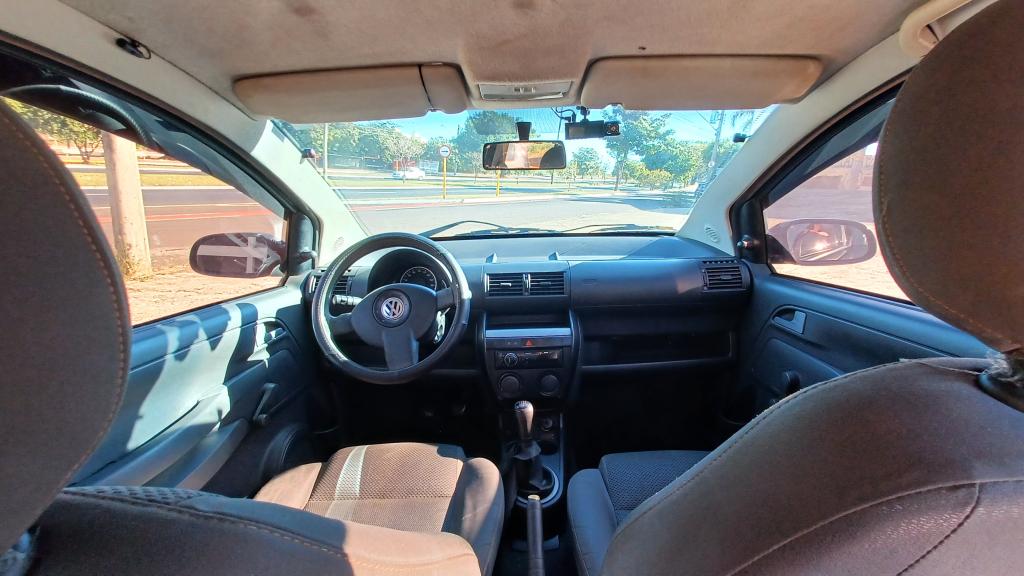 VOLKSWAGEN Fox - Foto