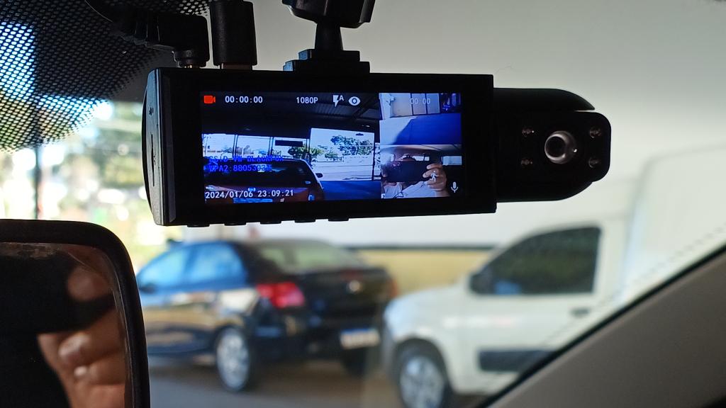 VOLKSWAGEN Fox - Foto