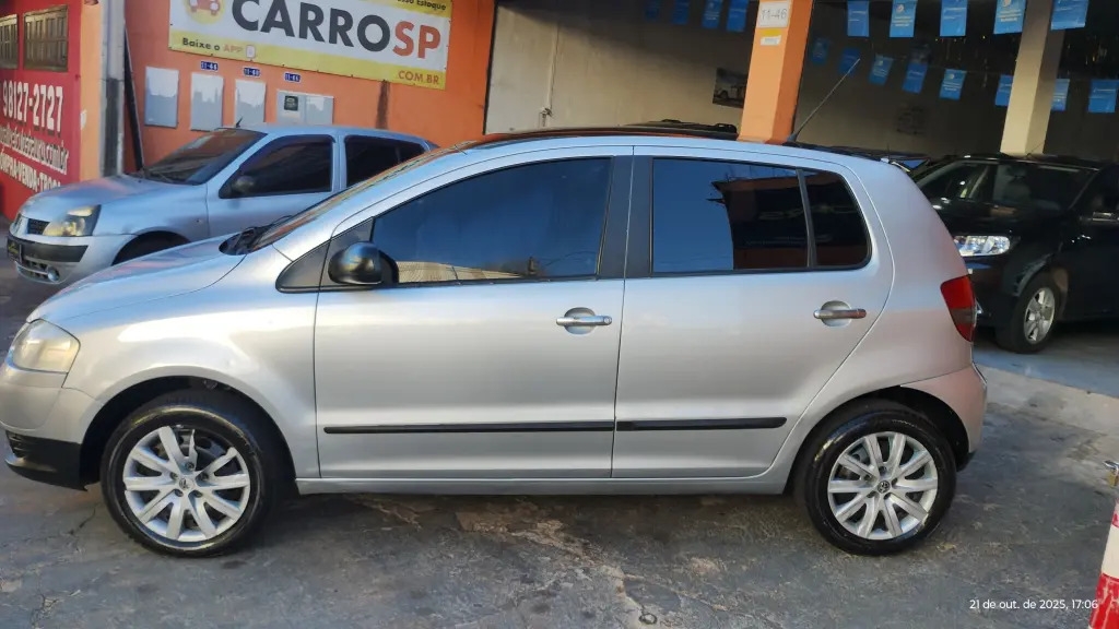 VOLKSWAGEN Fox - Foto