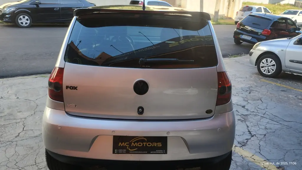VOLKSWAGEN Fox - Foto