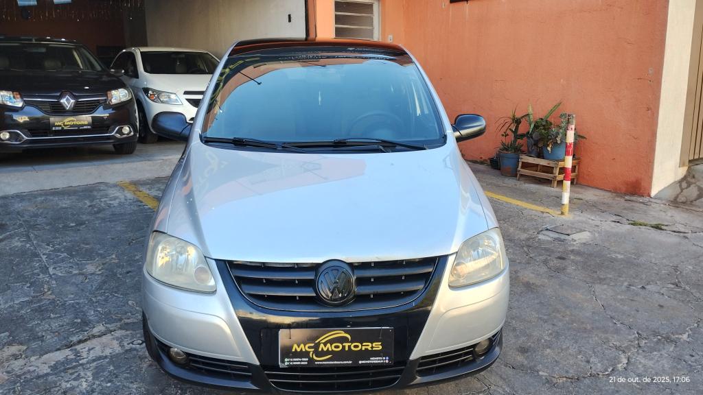 VOLKSWAGEN Fox - Foto