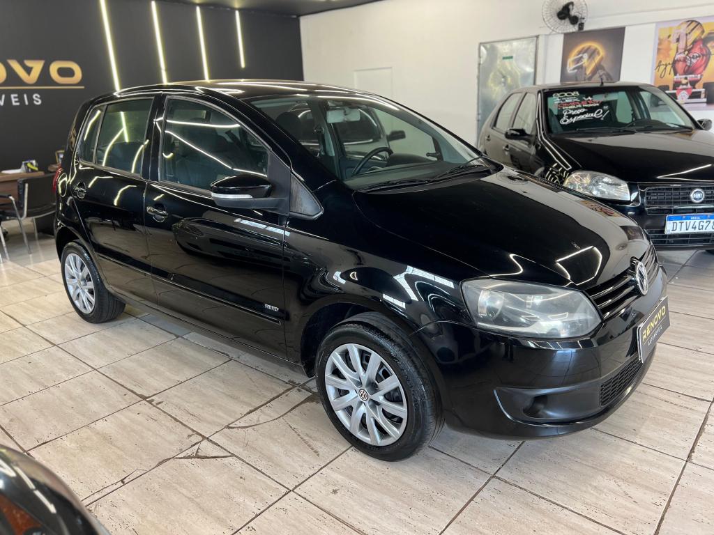 VOLKSWAGEN Fox - Foto