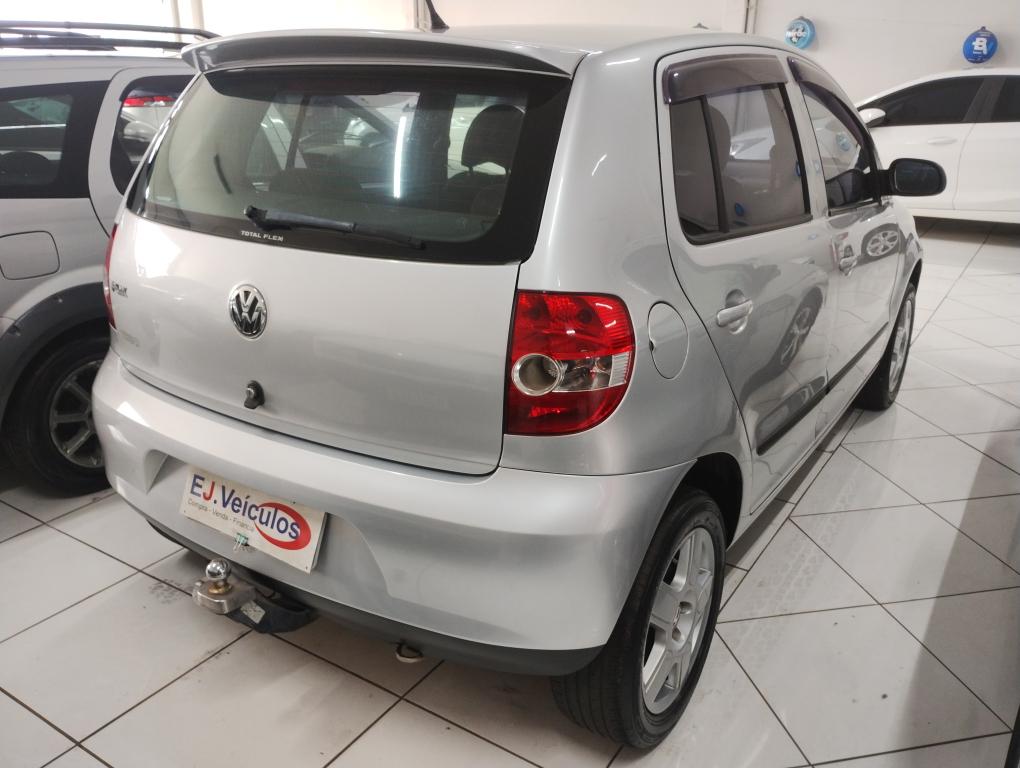 VOLKSWAGEN Fox - Foto
