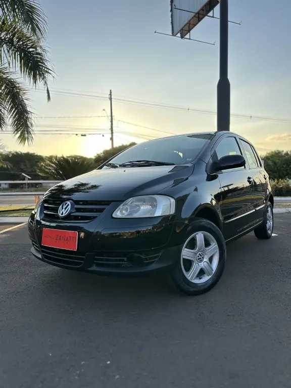 VOLKSWAGEN Fox - Foto