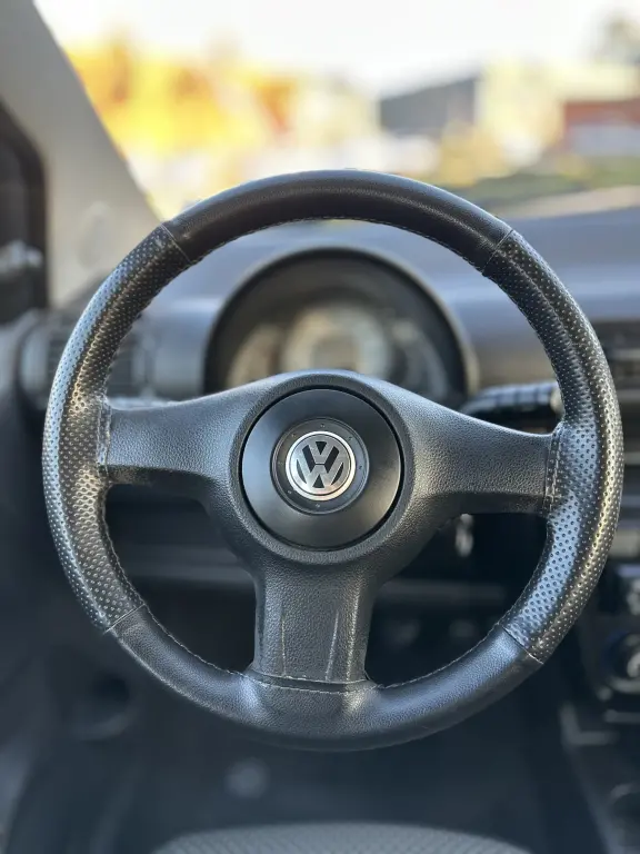 VOLKSWAGEN Fox - Foto