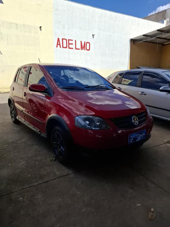VOLKSWAGEN Fox - Foto