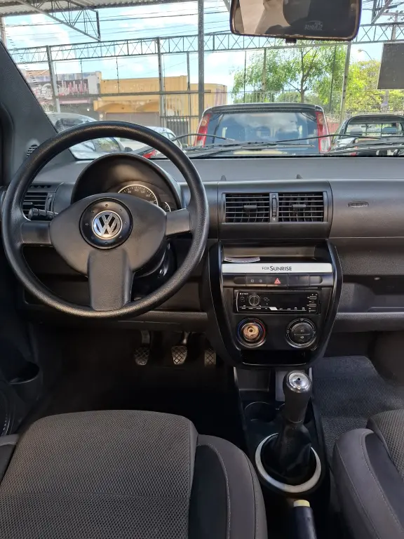 VOLKSWAGEN Fox - Foto