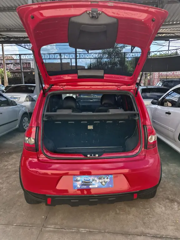 VOLKSWAGEN Fox - Foto