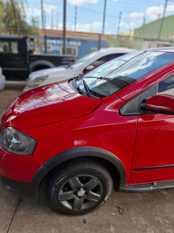 VOLKSWAGEN Fox - Foto