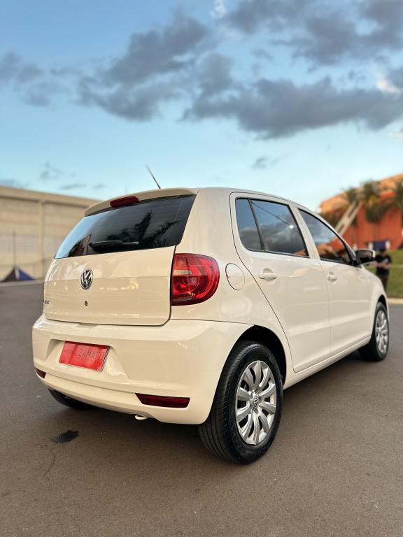 VOLKSWAGEN Fox - Foto