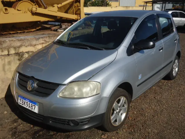 VOLKSWAGEN Fox - Foto