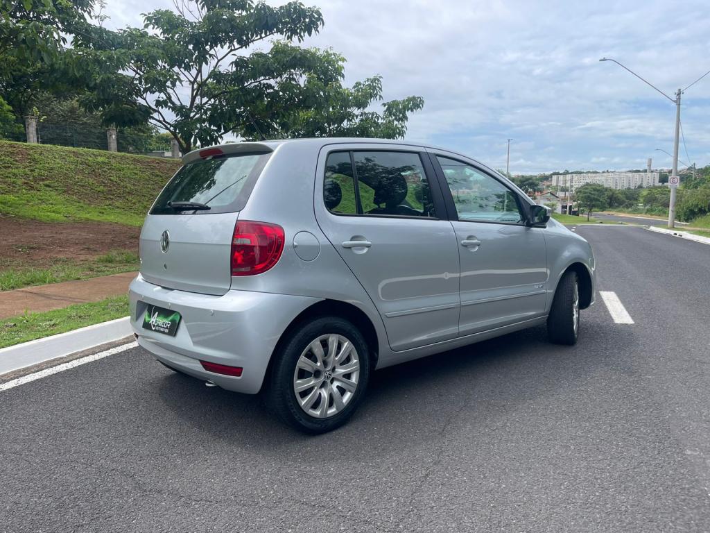 VOLKSWAGEN Fox - Foto