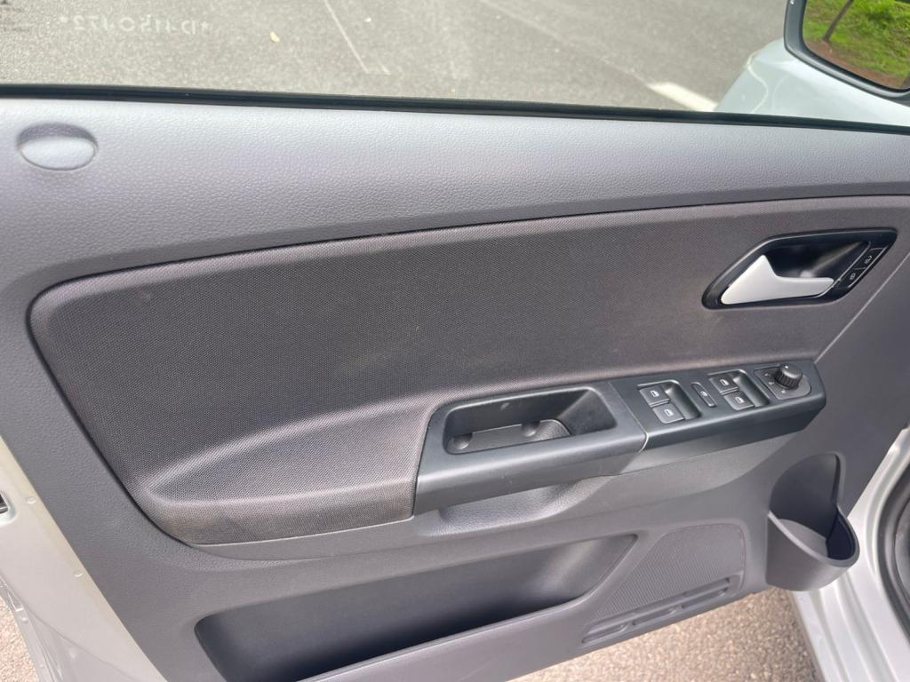 VOLKSWAGEN Fox - Foto