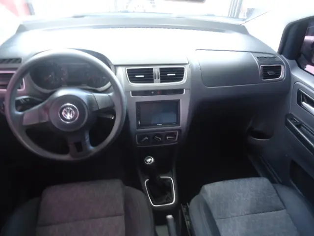 VOLKSWAGEN Fox - Foto