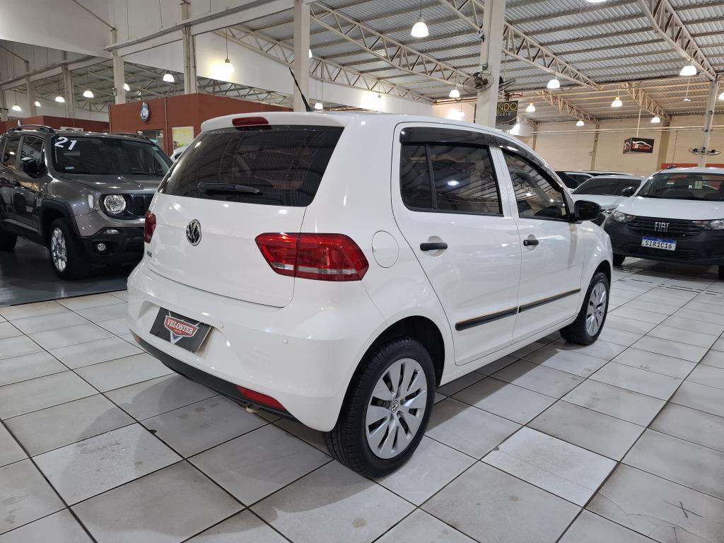 VOLKSWAGEN Fox - Foto