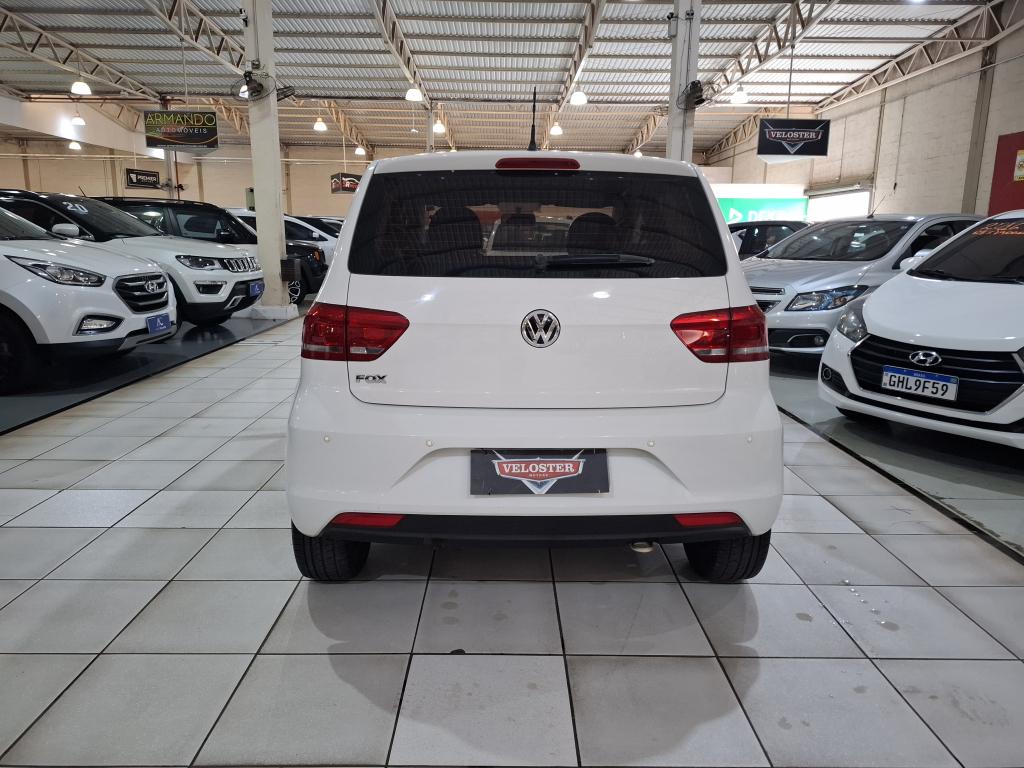 VOLKSWAGEN Fox - Foto