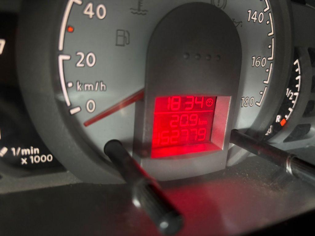 VOLKSWAGEN Fox - Foto