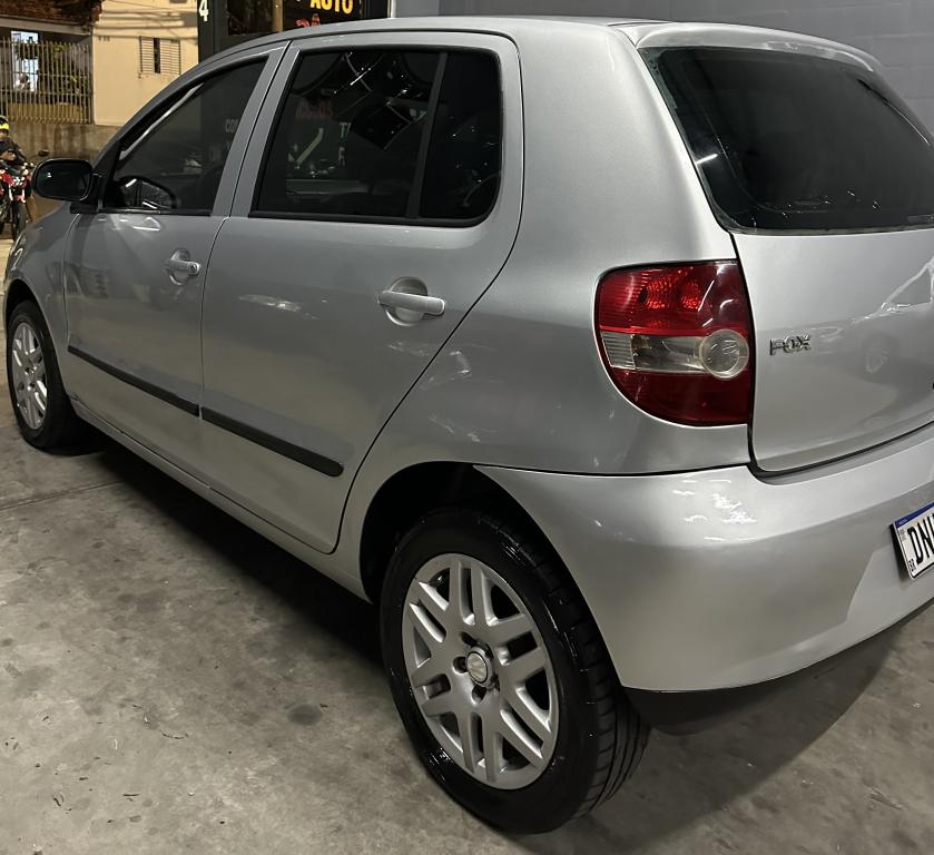 VOLKSWAGEN Fox - Foto