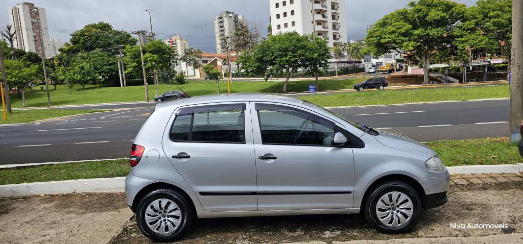 VOLKSWAGEN Fox - Foto