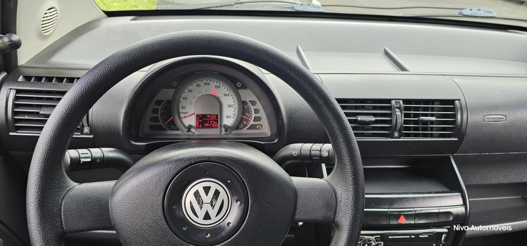 VOLKSWAGEN Fox - Foto