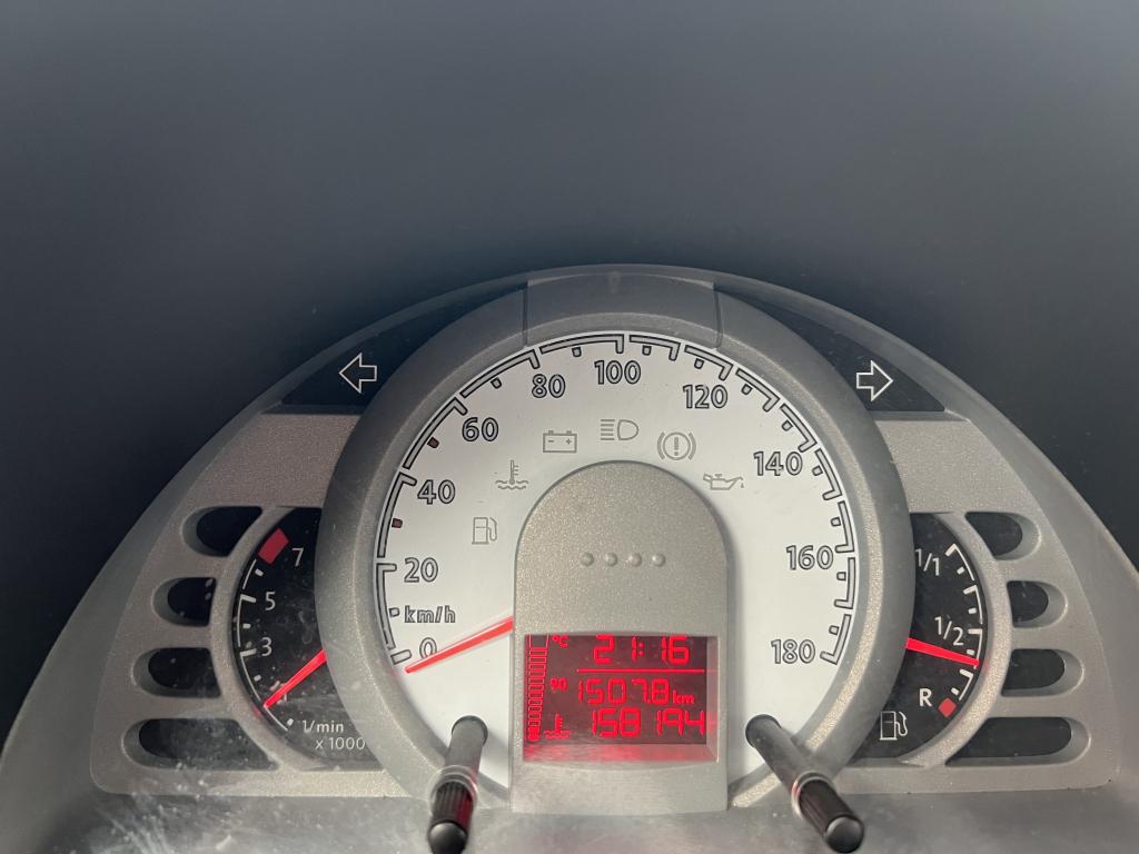 VOLKSWAGEN Fox - Foto