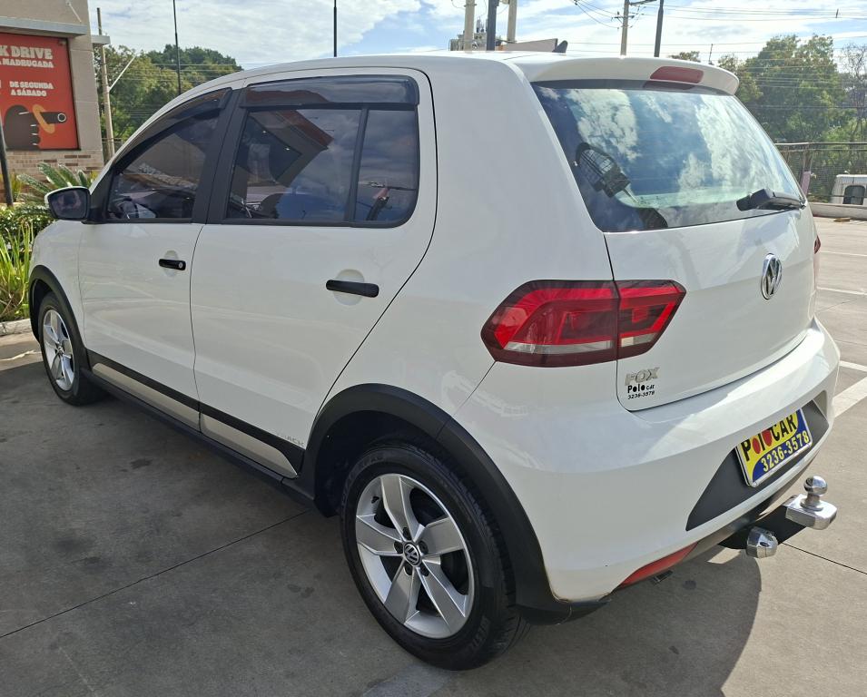 VOLKSWAGEN Fox - Foto