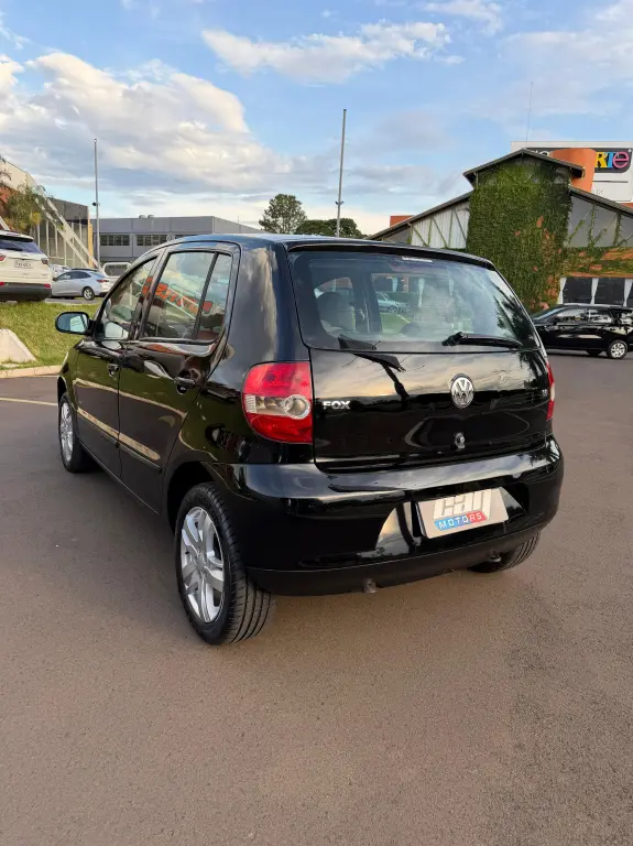 VOLKSWAGEN Fox - Foto