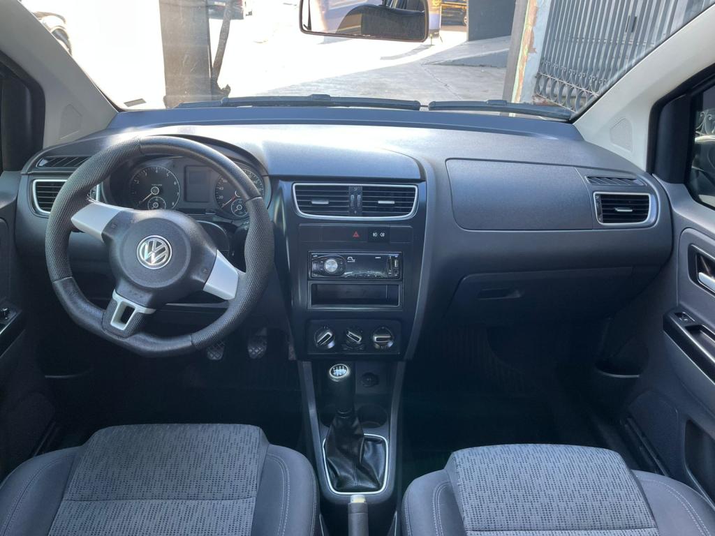 VOLKSWAGEN Fox - Foto