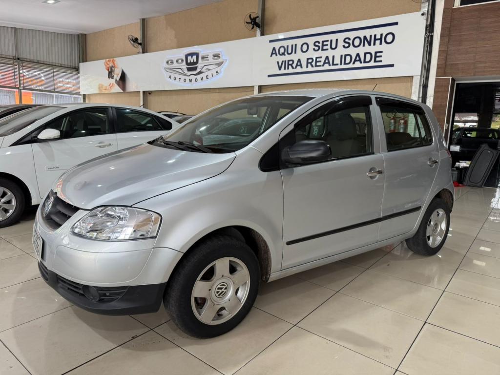 VOLKSWAGEN Fox - Foto