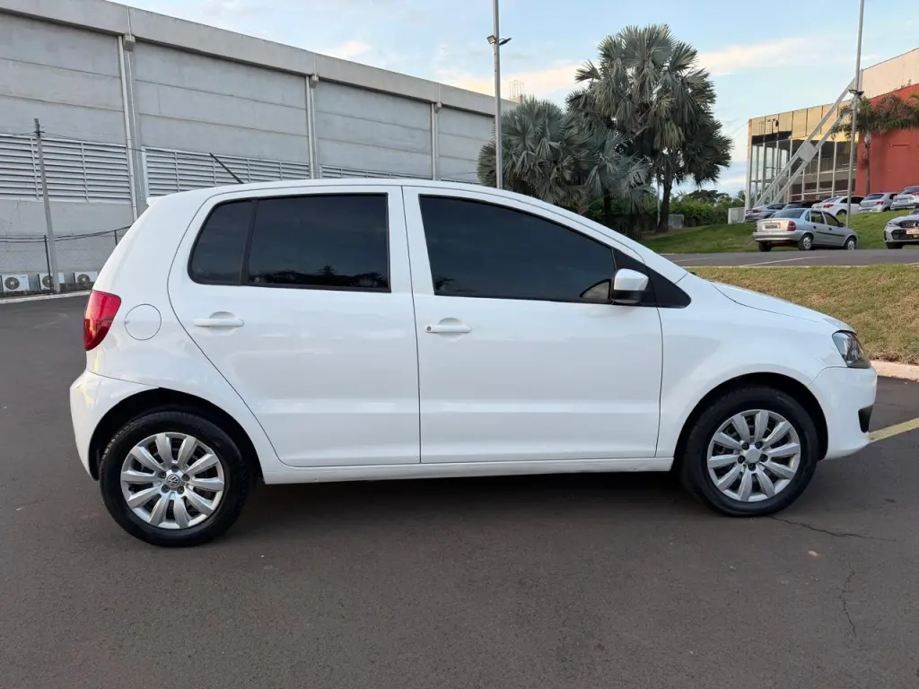 VOLKSWAGEN Fox - Foto