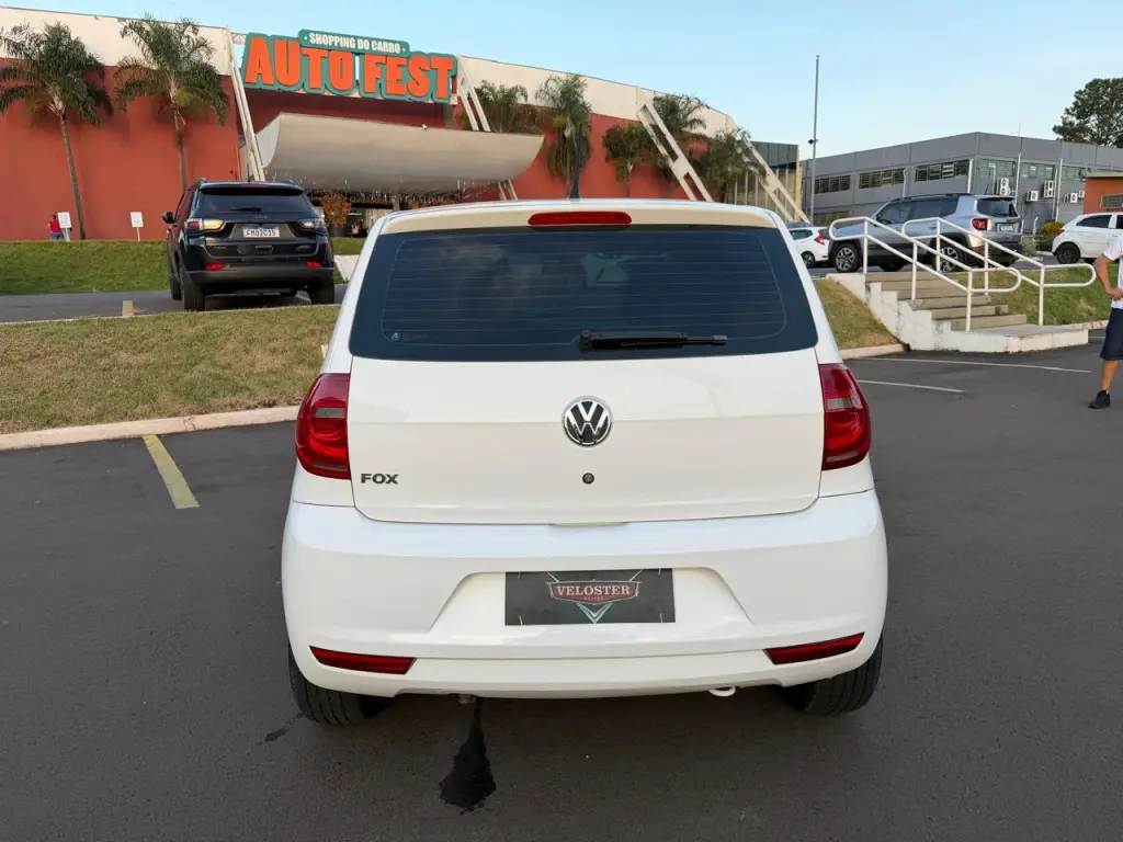 VOLKSWAGEN Fox - Foto