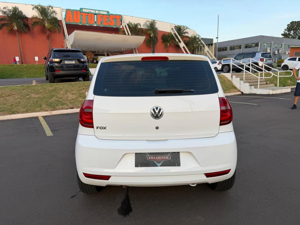 VOLKSWAGEN Fox - Foto