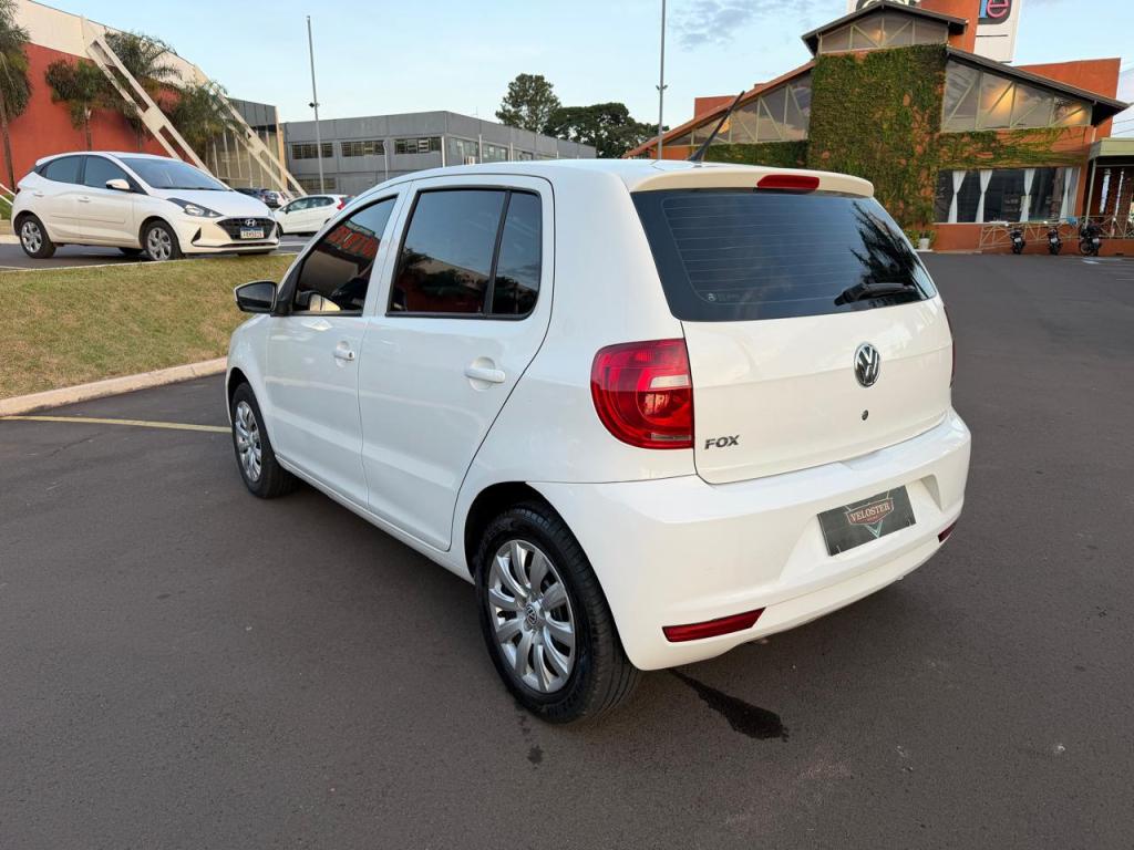 VOLKSWAGEN Fox - Foto