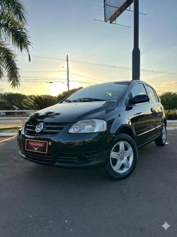 VOLKSWAGEN Fox - Foto