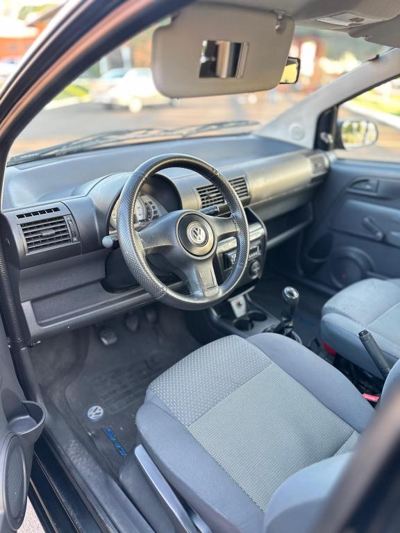 VOLKSWAGEN Fox - Foto