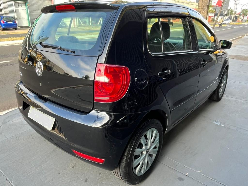 VOLKSWAGEN Fox - Foto